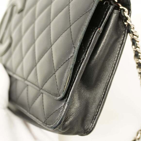 CHANEL Black Lambskin Leather Wallet - Picture 9 of 14